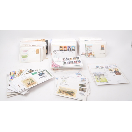 538 - A collection of 20th century British and Foreign first day covers. The collection to include a large... 