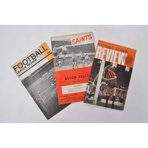 550 - Football Interest - A collection of mid 20th century 1960s and 1970s football programmes and Footbal... 