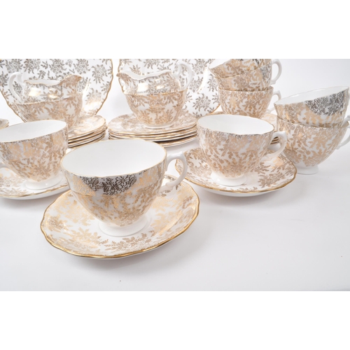 6 - A collection of vintage, late 20th century Royal Vale bone china tea service pieces, comprising of: ... 