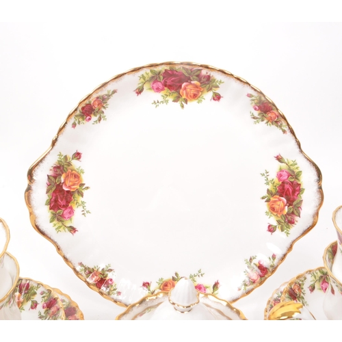 67 - Royal Albert - Old Country Roses - A collection of porcelain / china tea service set. To include cup... 