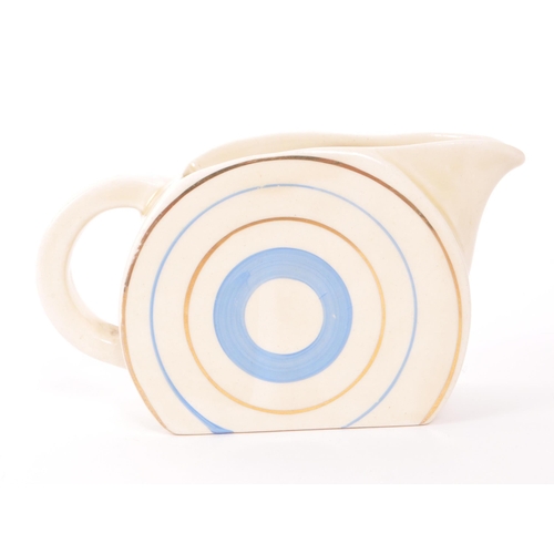 86 - Clarice Cliff - Newport Pottery - An early 20th century Clarice Cliff Newport Pottery pattern no. 77... 