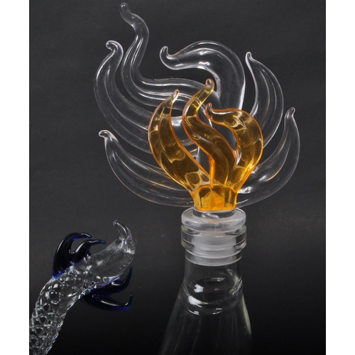 169 - A vintage 20th century murano style Chinese dragon glass decanter. With flame tail stopper, tubular ... 