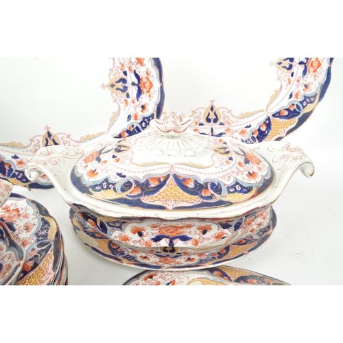 2 - Welbeck - J.H.W & Sons - A vintage 20th century Hanley, England collection of semi-porcelain din... 