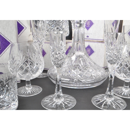 419 - Edinburgh Crystal - The Continental Collection - A large collection of contemporary crystal glass pi... 