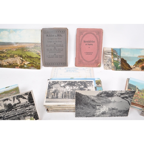 512 - Collection of 20th century postcards, including subjects and themes such as WW1 / saucy seaside / lo... 