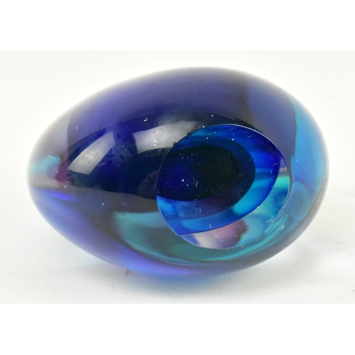 164 - Flavio Poli for Murano (attributed to) - a vintage mid century 1960s teardrop paperweight. Coloured ... 