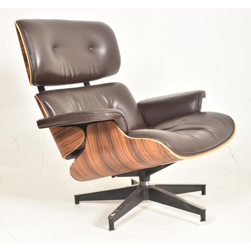 250 - After Charles & Ray Eames - Herman Miller - Lounge Chair - A contemporary Eames style retro vint... 