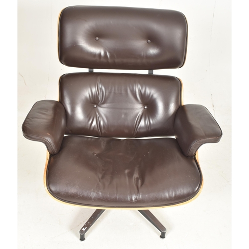 250 - After Charles & Ray Eames - Herman Miller - Lounge Chair - A contemporary Eames style retro vint... 