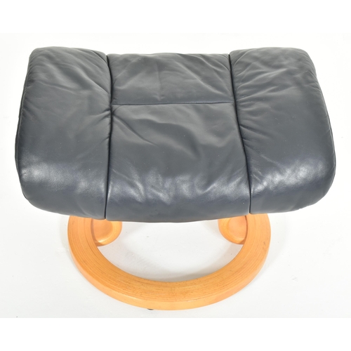 262 - Ekornes - Stressless - a 20th century reclining armchair / easy lounge swivel chair and matching sto... 