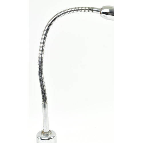 404 - A retro 20th century industrial / office chrome desktop gooseneck lamp light. The lamp having a dome... 