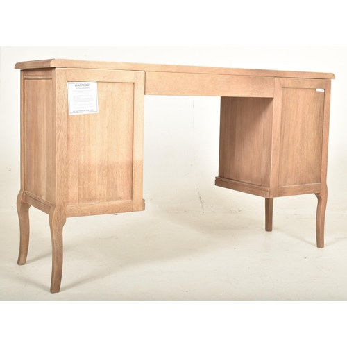 409 - A contemporary high end design Mango wood bedroom suite comprising of dressing table desk and pair o... 