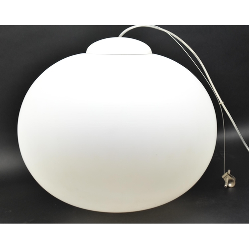 413 - Jasper Morrison for Flos Lighting - Glo Ball S2 - A large retro 20th century Italian globe light cei... 