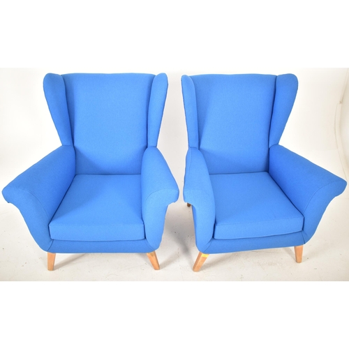 437 - Howard Keith - Ambassador Chair - A pair of retro mid 20th century wingback accent / easy lounge cha... 