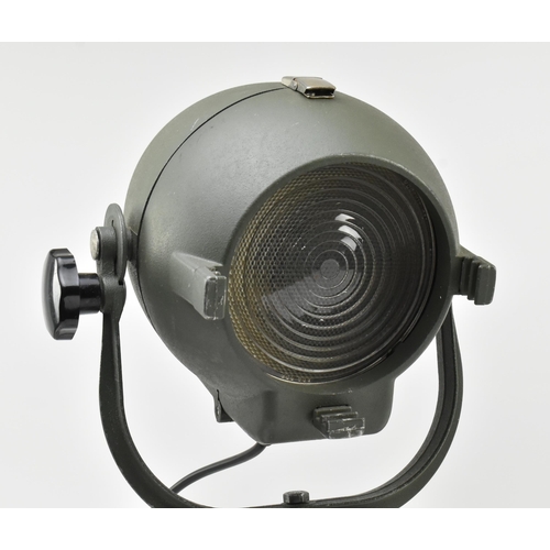 445 - Rank Strand - A retro mid 20th century industrial / theatre spot light lamp. Typical oval metal and ... 