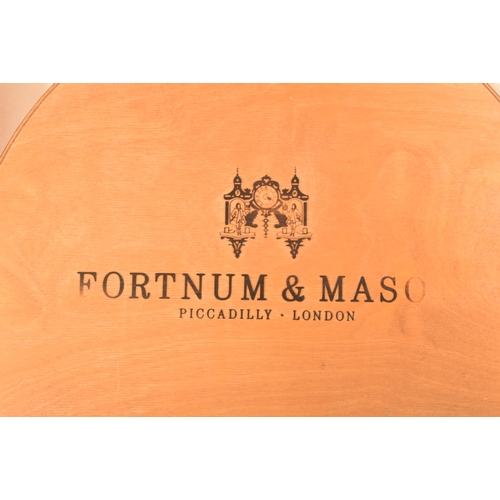 451 - Heal's of London and Fortnum & Mason, Piccadilly - Four contemporary ply wood shaker boxes of va... 