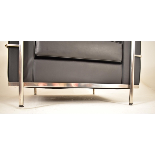 508 - After Le Corbusier - LC2 style model - A retro late 20th century leatherette & chrome reception ... 