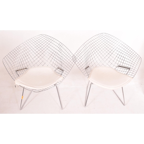 558 - Harry Bertoia for Knoll (after) - Diamond Chair - a pair of retro Diamond Chairs of typical form, po... 