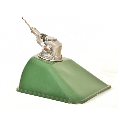 587 - A large mid 20th Century retro industrial factory / yard enamel light lamp. The lamp retaining the o... 