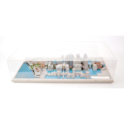 450 - Canary Wharf - A 20th century circa 1980s Architects cased diorama modelled to depict Canary Wharf. ... 