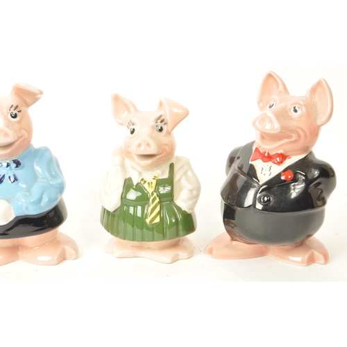 160 - Wade - Natwest - A full collection of 20th century 1980s Wade for Natwest ceramic piggy banks. The c... 