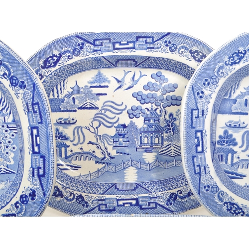 173 - A collection of six late 19th century English blue and white Ironstone pottery serving plates / plat... 