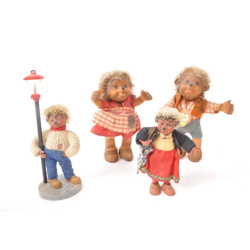 252 - Steiff - A collection of eleven vintage 1960s Austrian 'Peter' and 'Macki' rubber hedgehog figures. ... 