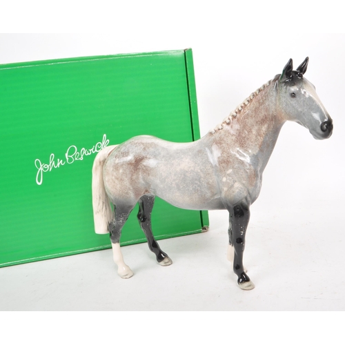 29 - Beswick - Hunter Grey - A 20th century Beswick Hunter Grey horse figurine. H260. Measures 20cm tall... 