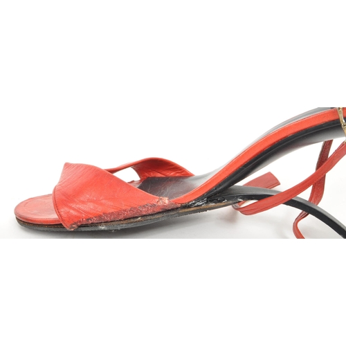 344 - Christian Dior Souliers - A pair of vintage red leather heels / sandals, featuring an open toe strap... 