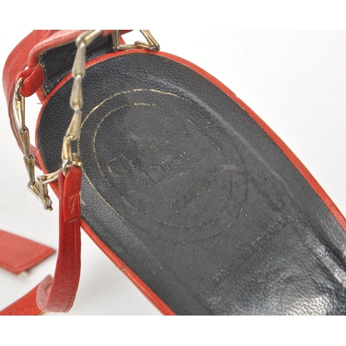 344 - Christian Dior Souliers - A pair of vintage red leather heels / sandals, featuring an open toe strap... 