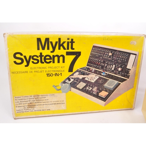 355 - Mykit System 7 - A vintage 20th century electronic project kit. Making 150 electronic circuits with ... 