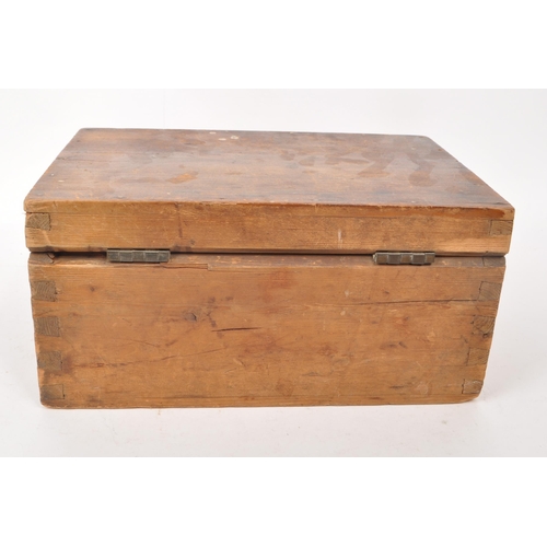 369 - A 19th century pine sailors ditty box, featuring a brass two hinged lid, lock and key, and brass pla... 