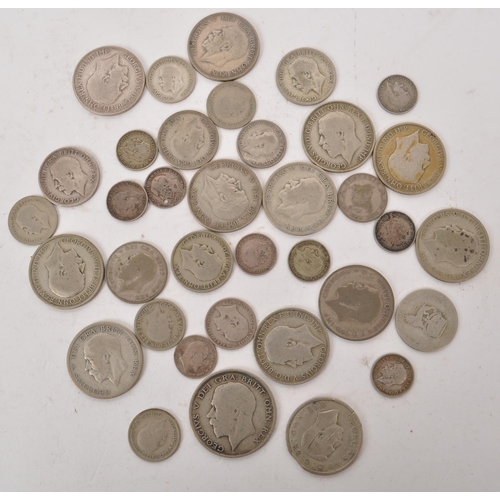 392 - A collection of 19th and 20th century British currency coins. The collection to include an 1890 Vict... 