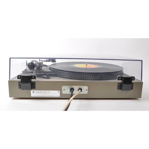 405 - Technics - A vintage 20th century circa 1970s Technics F G Servo SL-23 belt drive turntable record p... 