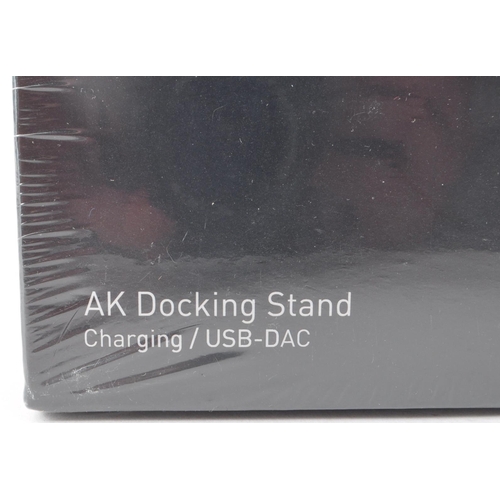 408 - Astell & Kern - A 21st-century Docking Stand Charging / USB-DAC, made for AK100II/AK1200II. Hous... 