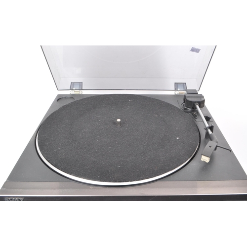 423 - Sony - A contemporary Sony music stacking system. To include automatic stereo turntable system PS-LX... 