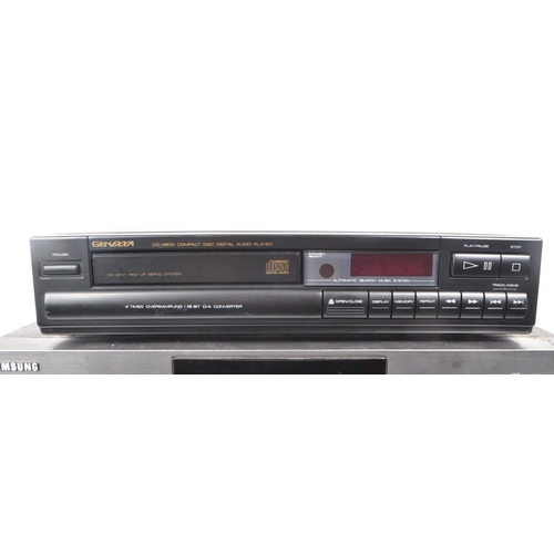 425 - Marantz - A late 20th century digital monitoring amplifier PM-45. Together with a Genexxa CD-4800 co... 