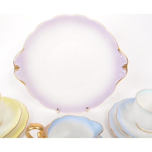 451 - Royal Albert - Rainbow - A collection of mid-century bone china tea service pieces, comprised of six... 