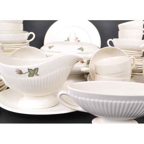 452 - Wedgwood - Moss Rose - A collection of late 20th century dinner service pieces, examples including s... 