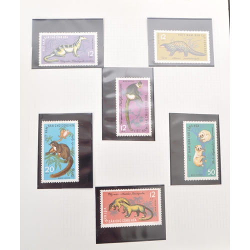 526 - A large collection of 20th century British and Foreign stamps, presentation packs and first day cove... 