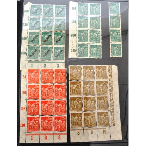 523 - A collection of 20th century British and Foreign postage stamps. The collection featuring franked an... 