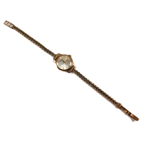 136 - A hallmarked 9ct gold Everite ladies wristwatch. The hallmarked 9ct gold ladies' Everite wristwatch ... 