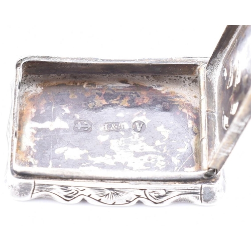 35A - 19th century silver vinaigrette pendant. Hallmarked Birmingham 1870. Weight 10.6g. Measures 3.3cm. A... 