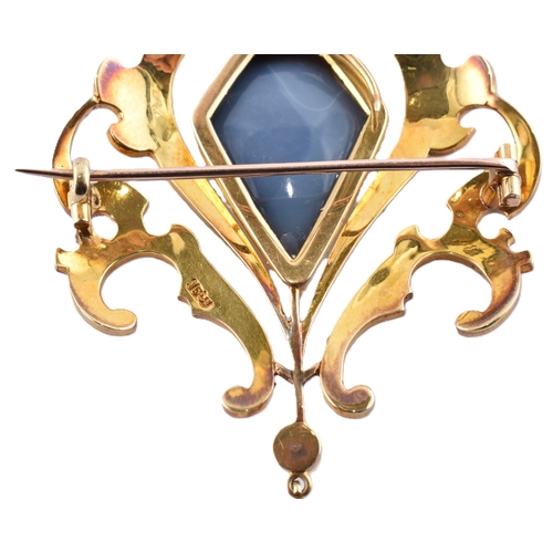 61 - An Edwardian 15ct gold, opal and pearl brooch pin cased. The Edwardian 15ct gold necklace pendant ha... 