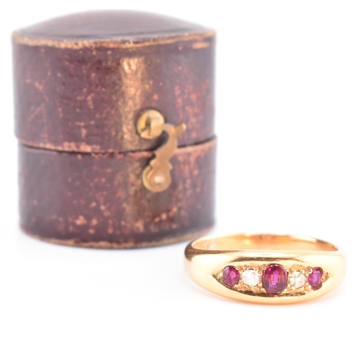 70 - An Edwardian hallmarked 18ct gold, ruby? and diamond? boat ring. The 18ct yellow gold ring set with ... 