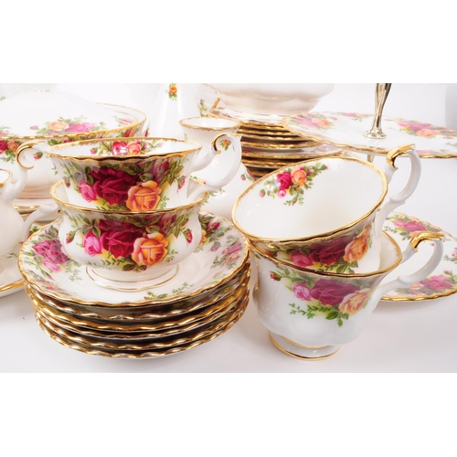 29 - Royal Albert - Old Country Roses - A large mid 20th century Royal Albert Old Country Roses pattern t... 