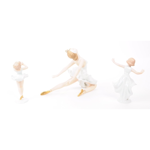 54 - Wallendorf - A collection of three late 20th century German porcelain ballerina figures, comprised o... 