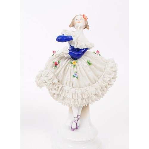 90 - Dresden - Three 20th century German porcelain lady figurines, dressed in lace skirts and encrusted h... 