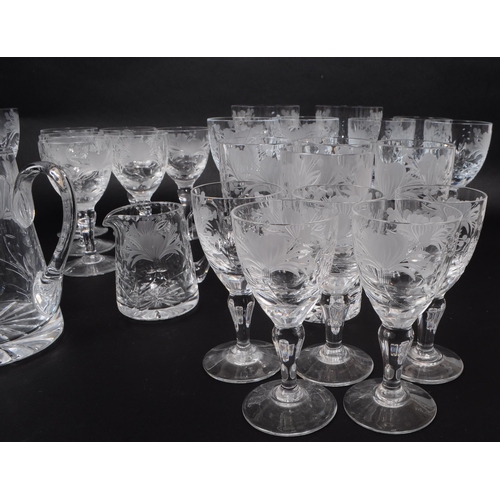 35 - Royal Brierley - A large collection of vintage crystal glasses, including high ball glasses, tumbler... 