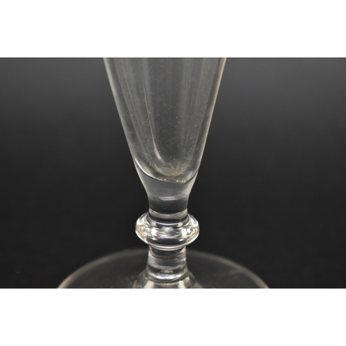 138 - A late 18th century George III circa 1770 ale glass. The glass with funnel bowl featuring engraved h... 