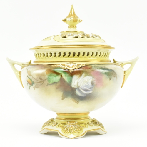 17 - Royal Worcester Hadleyware - an early 20th century Edwardian 1905 porcelain lidded pot pourri dish. ... 